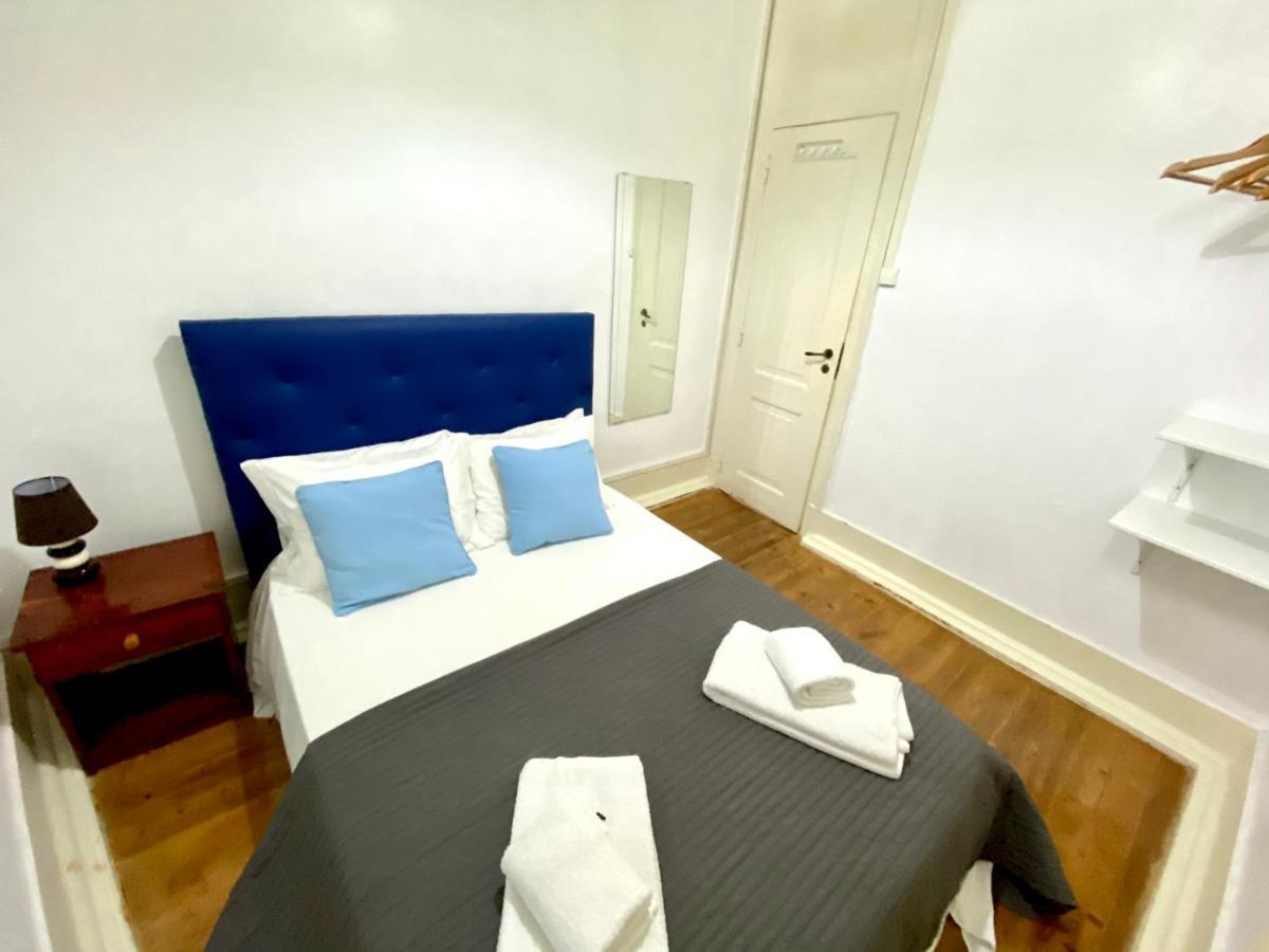 Relax Chiado 3 - Cute Little Double Room With Shared Bathroom Lisboa Exteriör bild